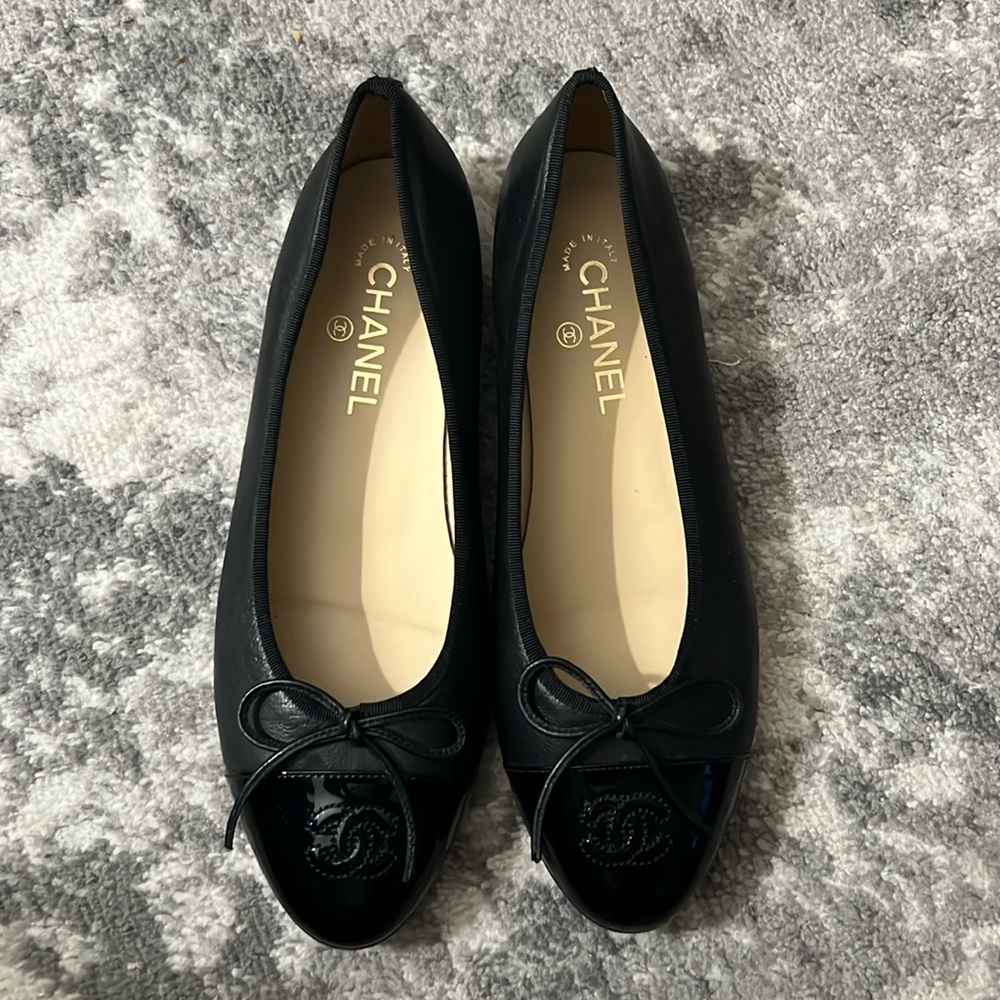 Designer inspired ballet flats